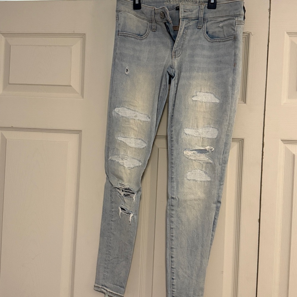 American Eagle Outfitters Light Blue Super Stretch Jeans